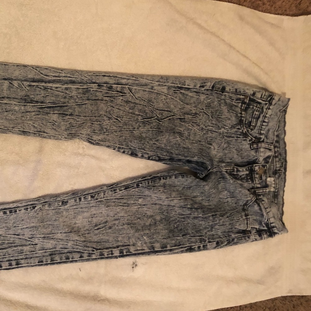 VIP Jeans - Picture 2 of 6